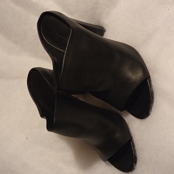 Vince Vero Cuoio Black Heels - Picture 2 of 5